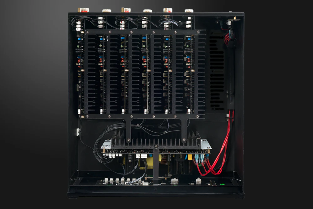 XPA-DR3 Differential Reference™ Three-Channel Power Amplifier - Image 3